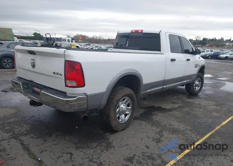 2014 Ram 2500 Slt из США, поврежденный, VIN 3C6UR5JLXEG217983